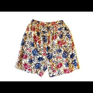 😉👌🏻SOLUTION’S ORIGINAL Women’s SHORTS SZ L